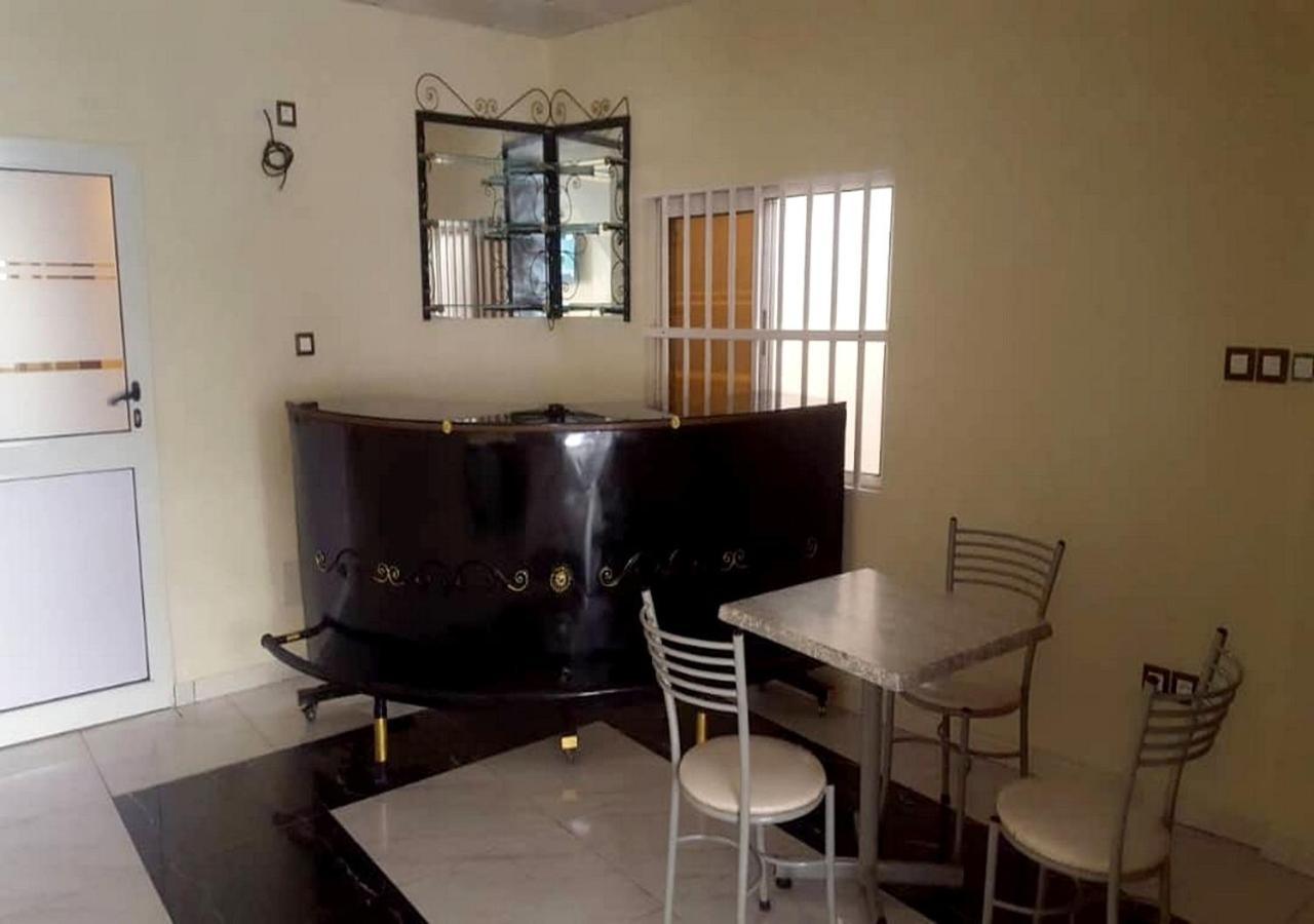 Benin City Center Hotel Cotonou Eksteriør bilde