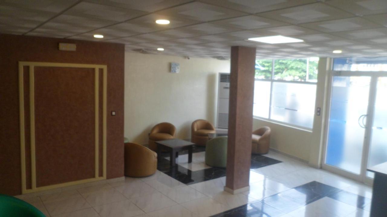 Benin City Center Hotel Cotonou Eksteriør bilde