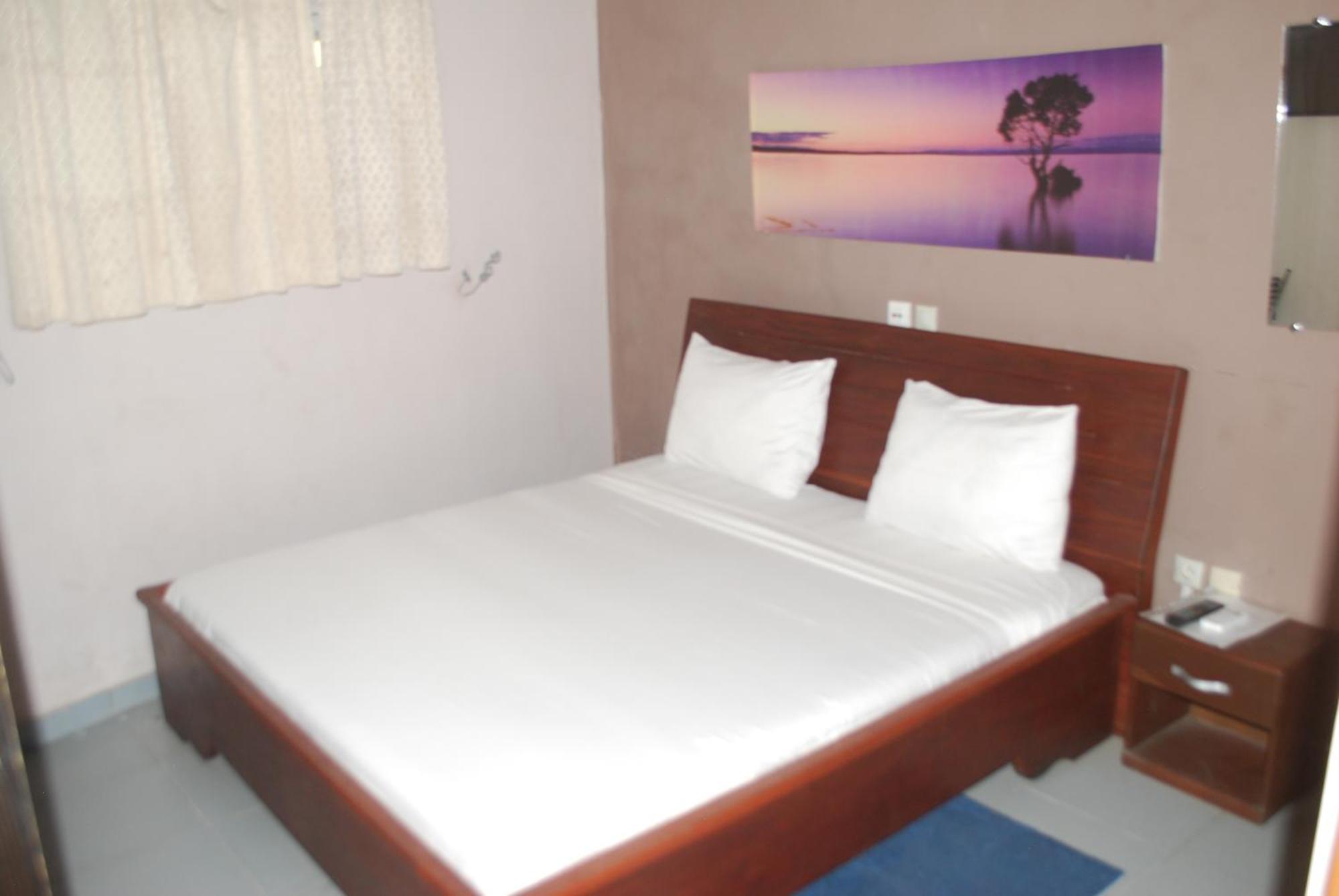 Benin City Center Hotel Cotonou Eksteriør bilde