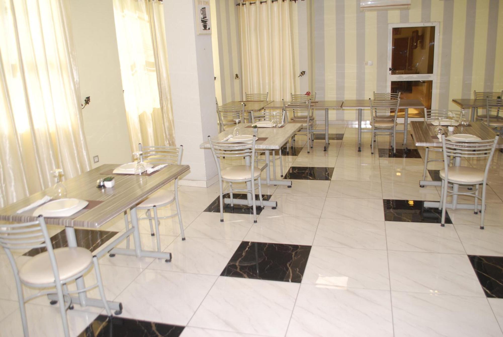Benin City Center Hotel Cotonou Eksteriør bilde
